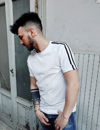 T-shirt girocollo uomo con bande